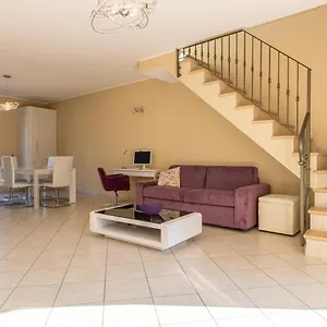 - Tremezzina Apartment