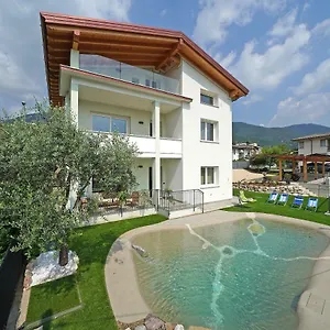 La Luna Nel Apartment