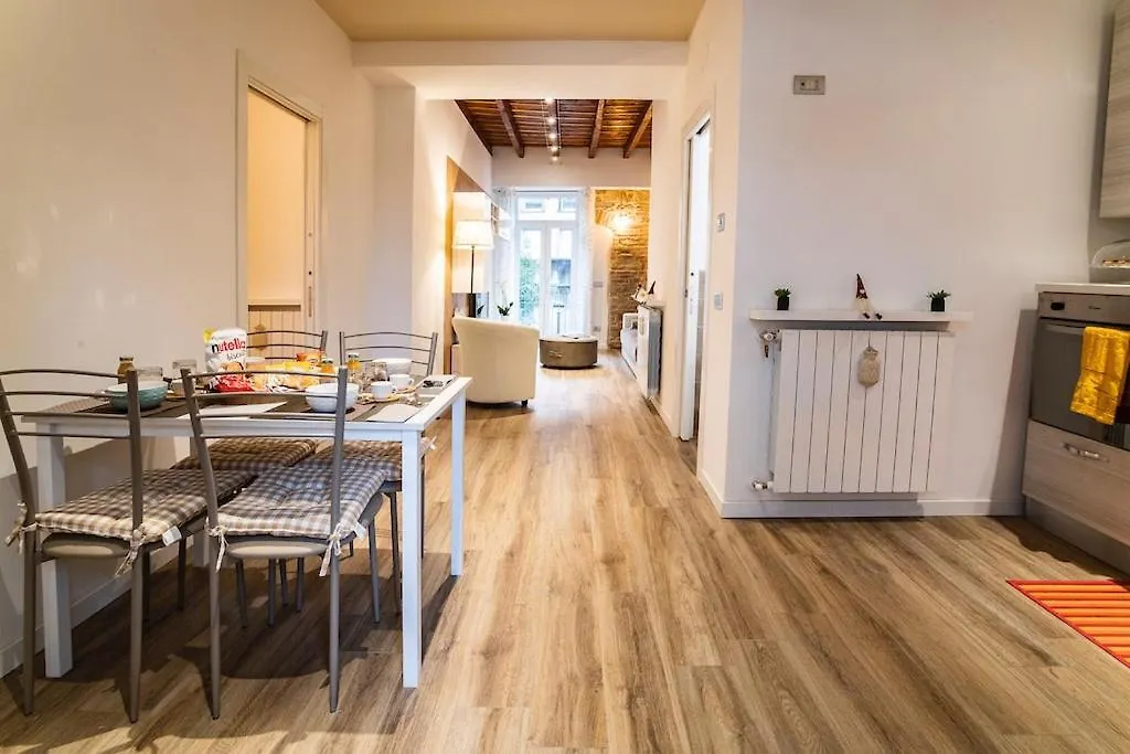 Carrara Deluxe Home Bergamo