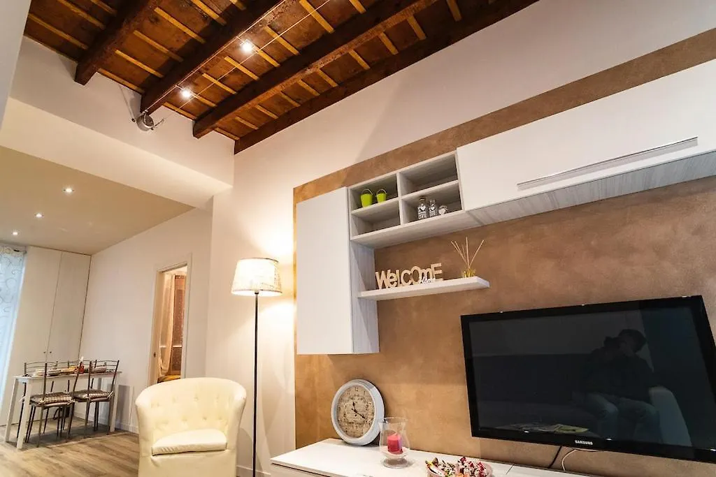 Apartment Carrara Deluxe Home Bergamo